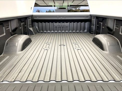 New 2026 GMC Sierra 3500 Denali w/ Denali Reserve Package image 10