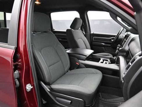 Used 2022 RAM 1500 Big Horn AWD/4WD image 30
