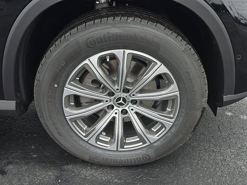 New 2026 Mercedes-Benz GLC 300 4MATIC image 9