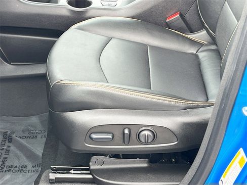 Used 2024 GMC Terrain AT4 w/ Infotainment Package II image 20