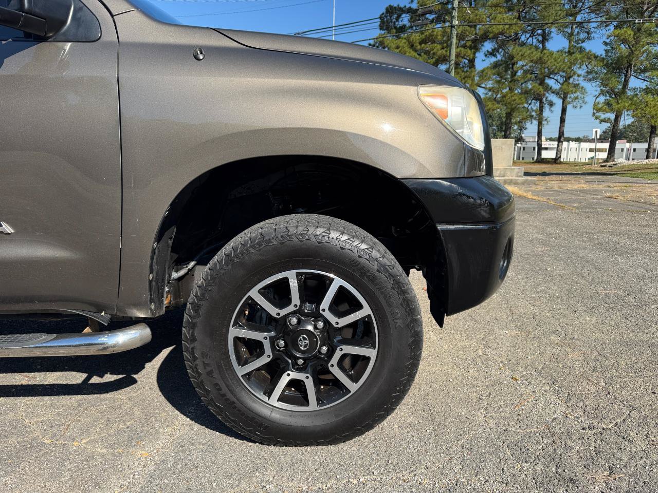 Used 2011 Toyota Tundra 2WD Double Cab image 7