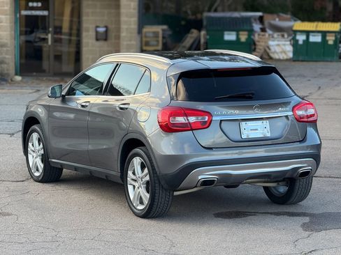 Used 2017 Mercedes-Benz GLA 250 4MATIC image 7