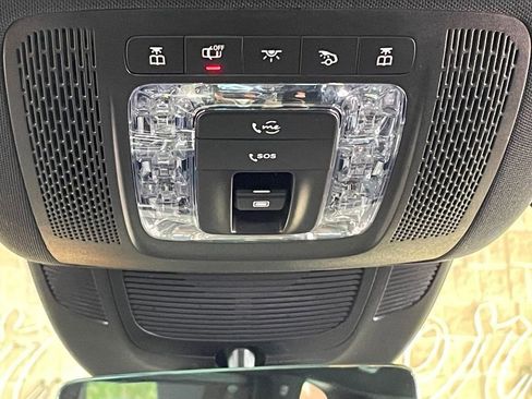 Used 2023 Mercedes-Benz GLS 580 4MATIC image 56