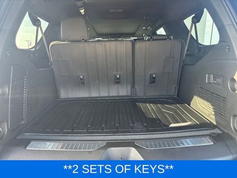 Used 2025 GMC Yukon XL AT4 Ultimate w/ LPO, Floor Liner Package image 13