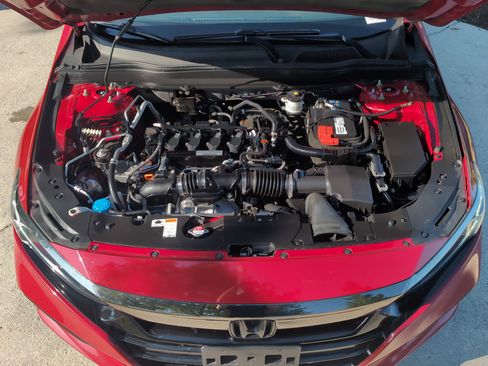 Used 2018 Honda Accord Sport image 32