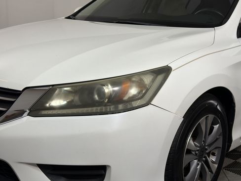 Used 2013 Honda Accord LX image 9