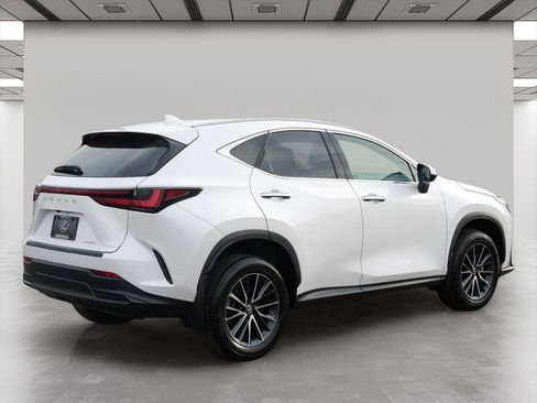 Used 2024 Lexus NX 250 FWD image 6