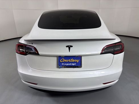 Used 2023 Tesla Model 3 Standard Range RWD image 7