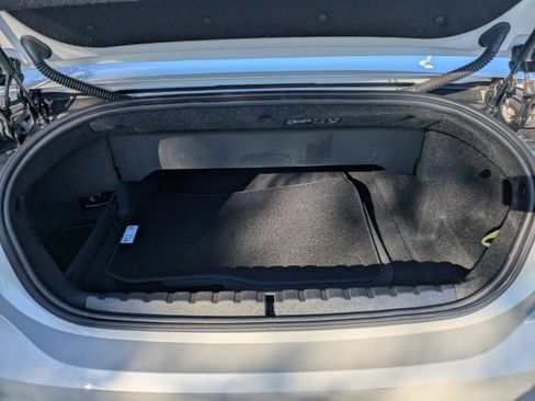 Used 2025 BMW 430i Convertible w/ Premium Package image 12