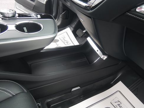 Used 2024 Cadillac Lyriq Luxury w/ LPO, Floor Liner Package image 44