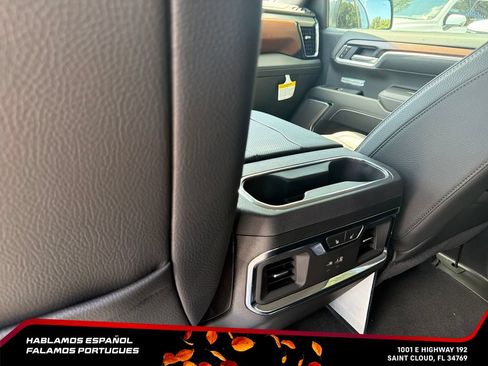 New 2026 GMC Sierra 1500 Denali w/ Denali Reserve Package AWD/4WD image 30