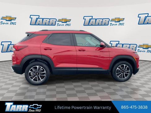 New 2026 Chevrolet TrailBlazer LT w/ Convenience Package FWD image 9