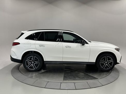 New 2026 Mercedes-Benz GLC 300 image 8