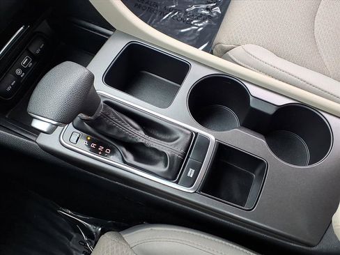 Used 2017 Kia Optima LX image 21