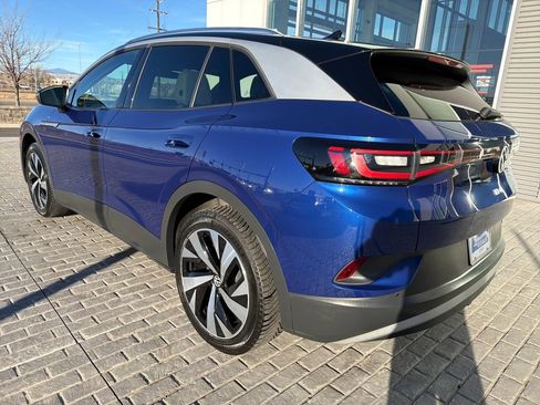 Certified 2021 Volkswagen ID.4 Pro S w/ Gradient Package image 5