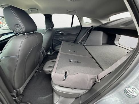 New 2026 Chevrolet Trax LT w/ Driver Confidence Package FWD image 23