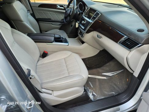 Used 2014 Mercedes-Benz GL 350 BlueTEC 4MATIC image 17