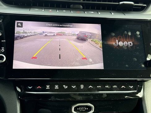 New 2026 Jeep Grand Cherokee L 4WD image 30