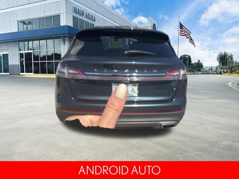 Used 2022 Lincoln Nautilus FWD image 6