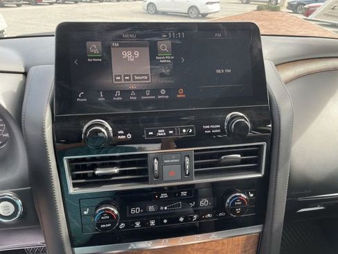 Used 2023 Nissan Armada SL w/ Captain's Chairs Package AWD/4WD image 17