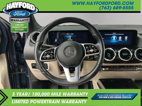 Used 2022 Mercedes-Benz GLA 250 4MATIC image 11