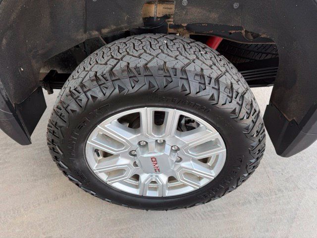 Used 2024 GMC Sierra 2500 SLT w/ Texas SLT Premium Package AWD/4WD image 5