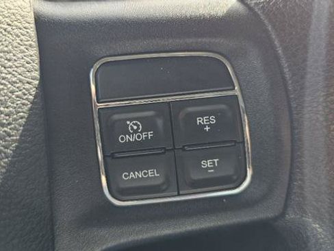 Used 2016 RAM 2500 SLT w/ Protection Group AWD/4WD image 14