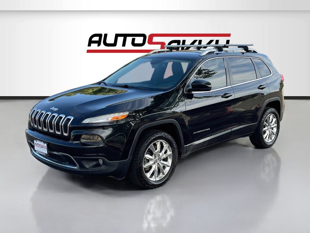 Used 2015 Jeep Cherokee Limited w/ Luxury Group AWD/4WD image 3