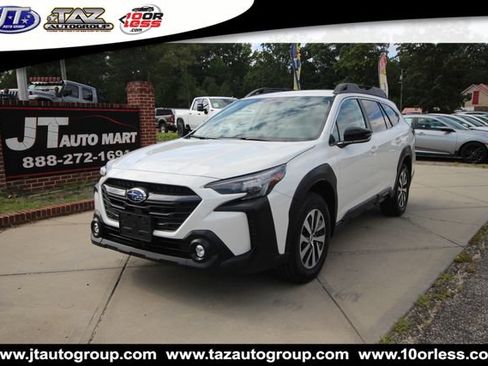 Used 2024 Subaru Outback Premium AWD/4WD image 3