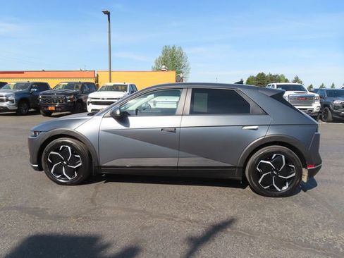 Used 2023 Hyundai Ioniq 5 SEL w/ Cargo Package AWD/4WD image 4