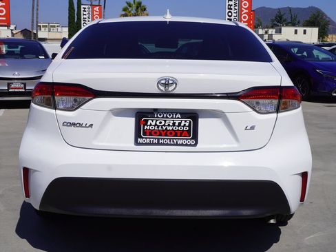 Used 2023 Toyota Corolla LE FWD image 6