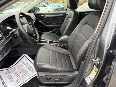 Used 2021 Volkswagen Jetta SE image 17