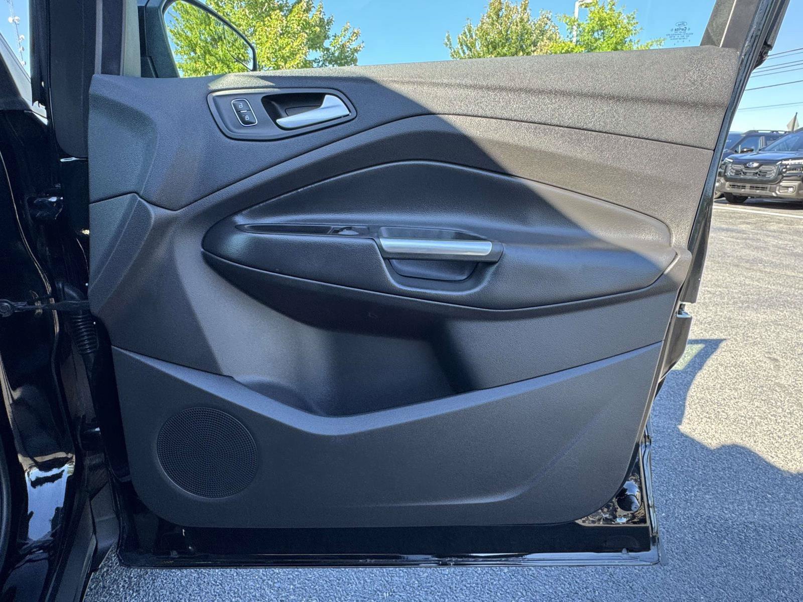 Used 2018 Ford Escape SE AWD/4WD image 7