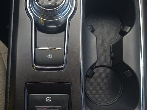 Used 2018 Ford Fusion S image 33