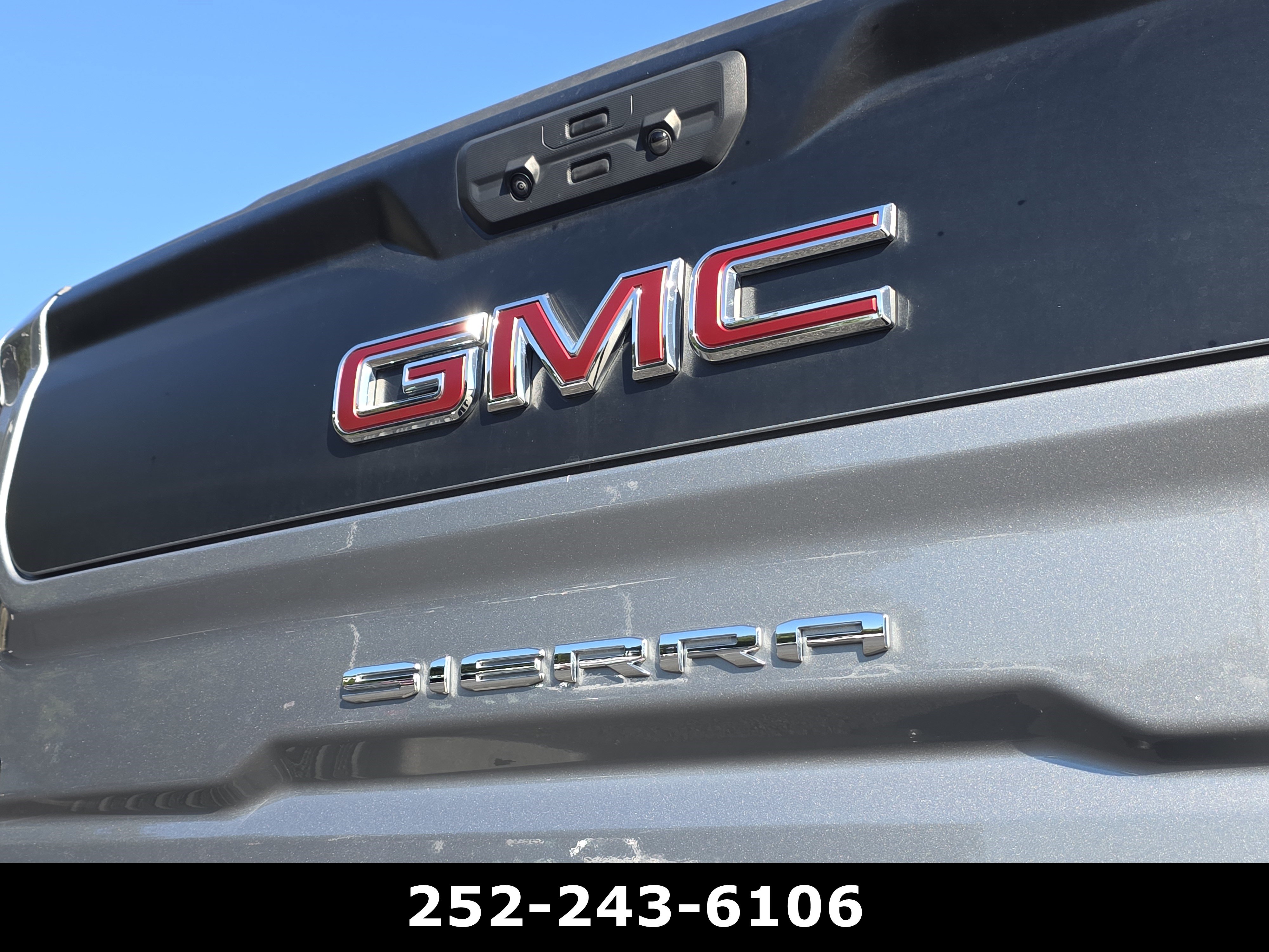 Used 2025 GMC Sierra 1500 AT4X w/ AT4X AEV Edition AWD/4WD image 47
