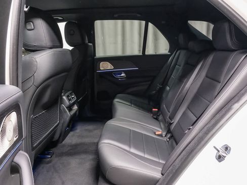 Used 2025 Mercedes-Benz GLE 350 4MATIC image 19