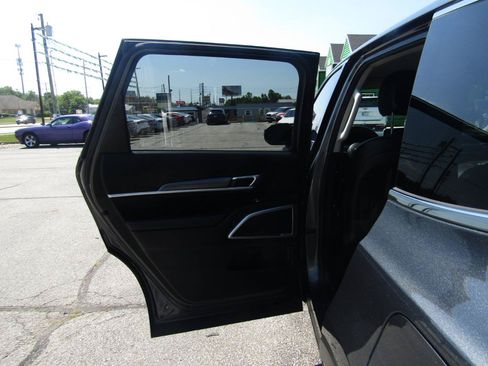 Used 2021 Kia Telluride LX AWD/4WD image 18