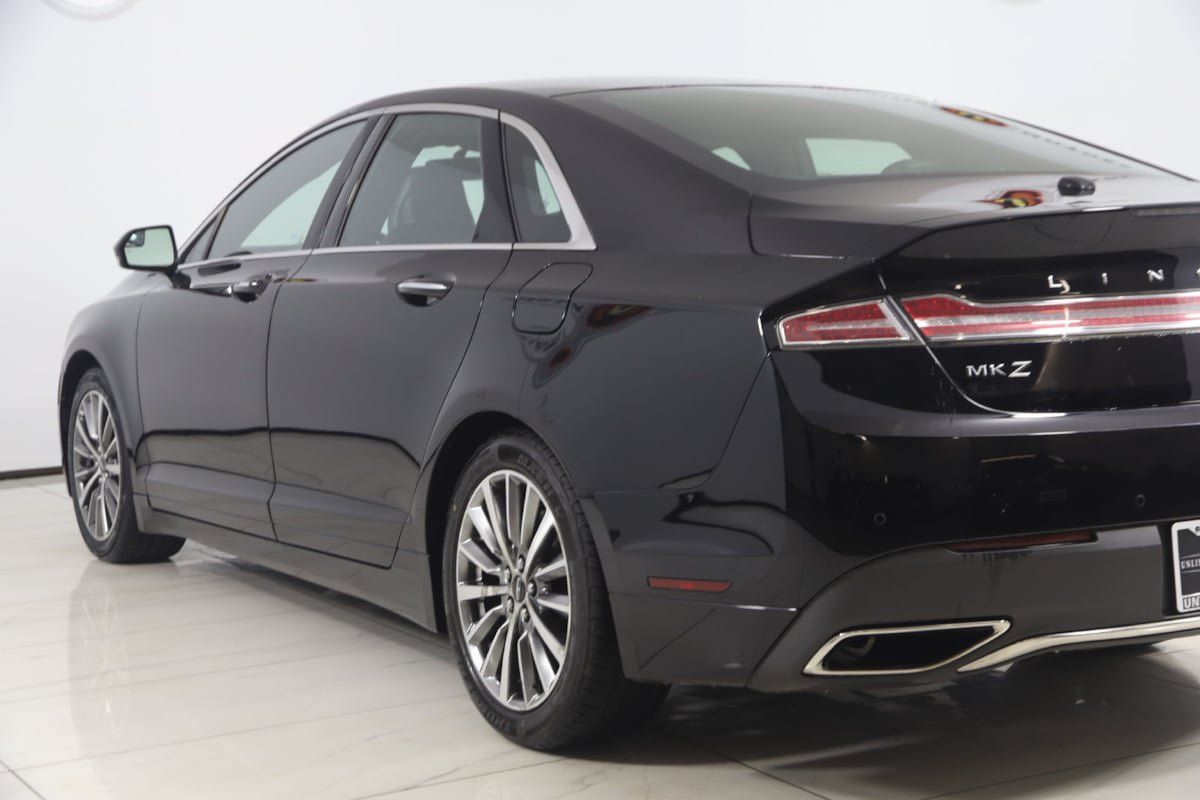 Used 2017 Lincoln MKZ Premiere FWD image 21