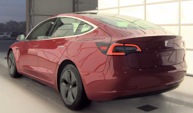 Used 2018 Tesla Model 3 Performance AWD/4WD image 7