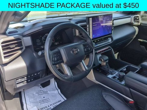 Used 2025 Toyota Tundra Limited AWD/4WD image 14