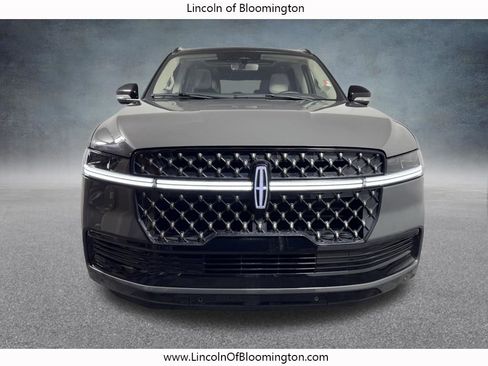 Certified 2025 Lincoln Navigator L Black Label w/ Black Label Special Edition AWD/4WD image 10