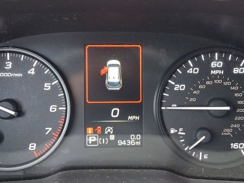 Used 2024 Subaru Crosstrek 2.0i AWD/4WD image 19