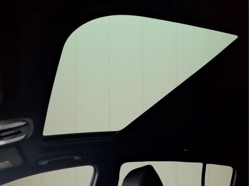 Used 2022 Kia Sportage Nightfall Edition FWD image 17