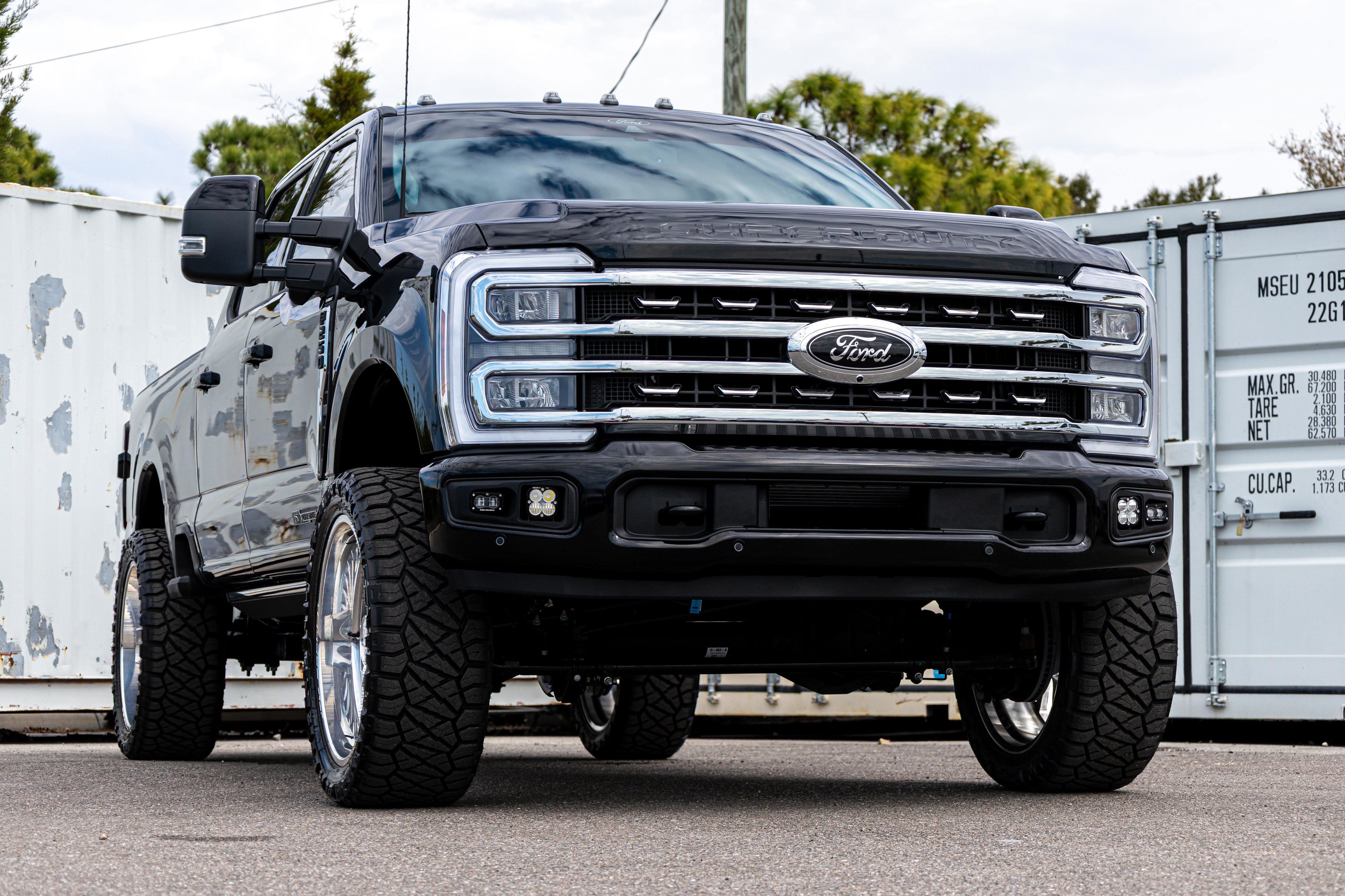 New 2025 Ford F250 Lariat w/ Lariat Ultimate Package AWD/4WD image 1