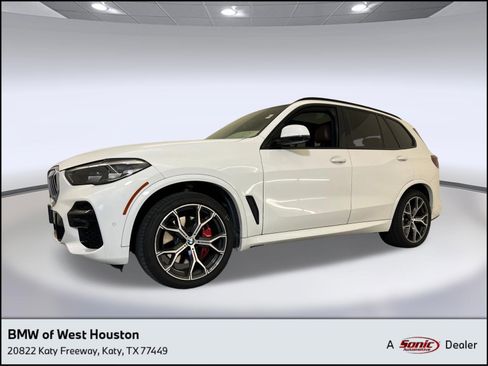 Certified 2023 BMW X5 xDrive40i w/ M Sport Package image 1