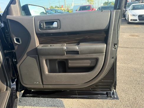 Used 2016 Ford Flex SEL w/ Equipment Group 202A AWD/4WD image 29