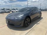 Used 2019 Tesla Model 3 Standard Range image 3