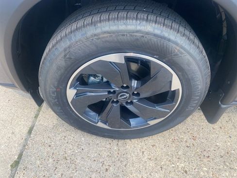 New 2026 Nissan Rogue SV w/ SV Premium Package image 10