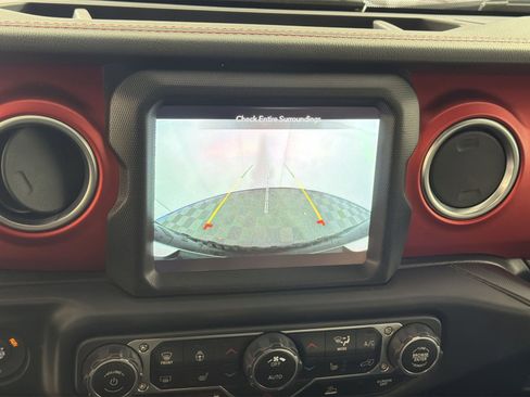 Used 2021 Jeep Wrangler Unlimited Rubicon image 19