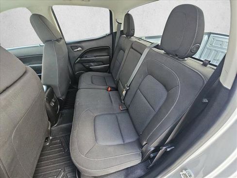 Used 2020 Chevrolet Colorado LT image 17